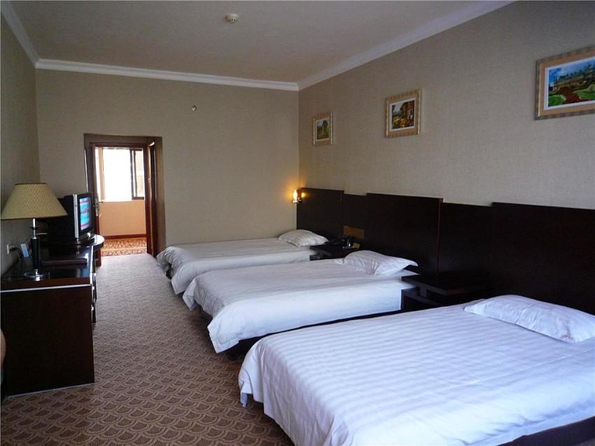 Guilin Lifeng Hotel Room photo